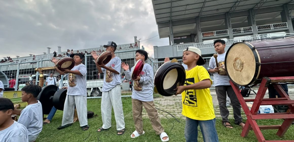 Keren! Bocah Kelas 2 SD di Banyuwangi Mahir Tabuh Kuntulan, Siap Guncang Gandrung Sewu 2026