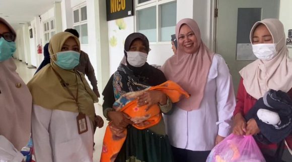 Belum Diberi Nama, Bayi yang Ditemukan di Kalibaru Banyuwangi Diserahkan ke Nenek