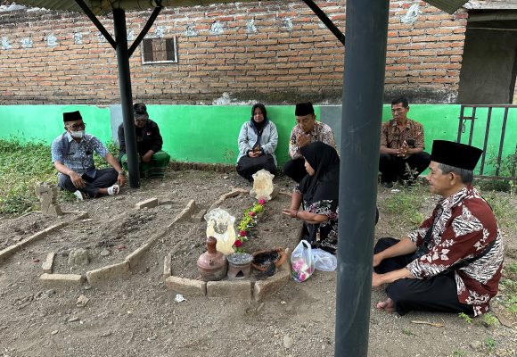 Silaturahmi Sakral di Tokoh Adat Seblang Bakungan Sambut Perhelatan Gandrung Sewu 2026
