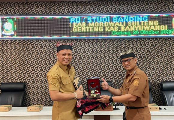 IMG-20261026-WA0023 Kecamatan Genteng Pamer Inovasi Layanan Publik saat Dikunjungi Rombongan Pemkab Morowali