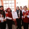 Melihat Penampilan dan Karya Siswa Sekolah Rakyat Banyuwangi, Bupati Ipuk: Banyak Kemajuan Positif
